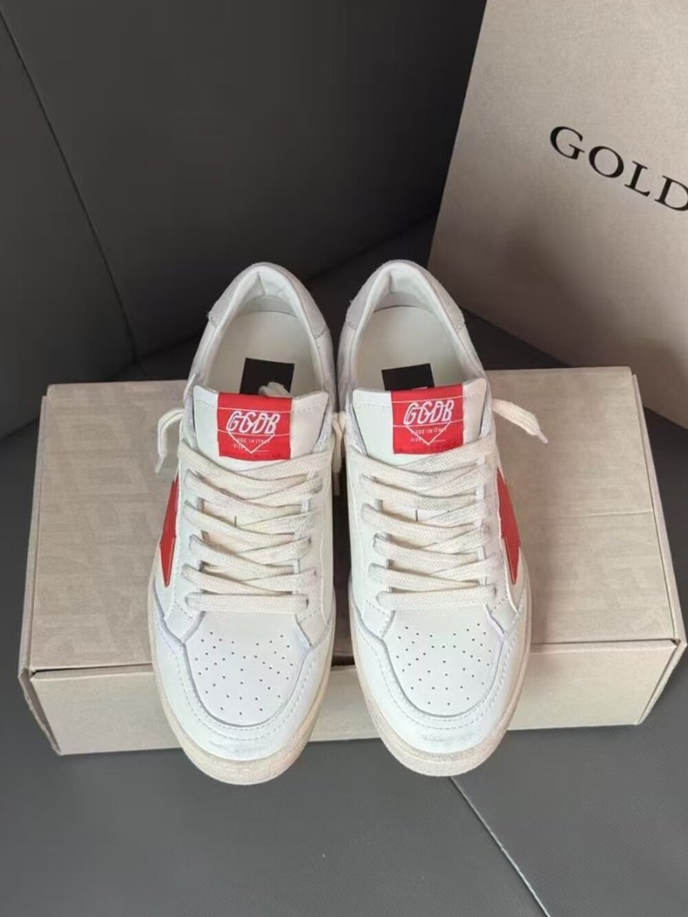 Golden Goose Ball Star Sneakers with Red Star - Picture 2 of 10